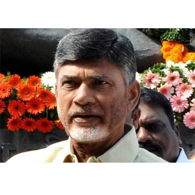 TDP chief N Chandrababu Naidu meets Arun Jaitley; expected to call on Narendra Modi today